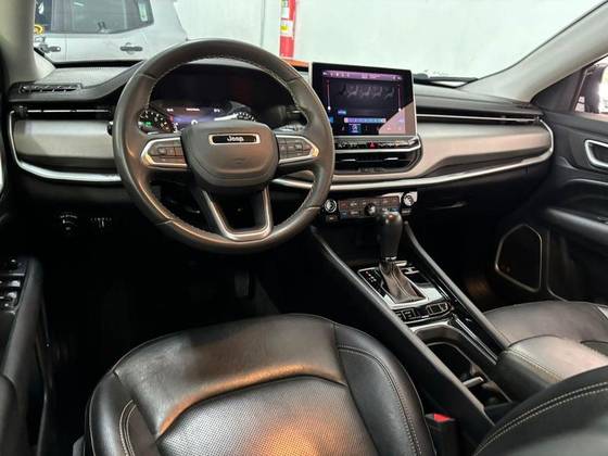 JEEP COMPASS 1.3 T270 TURBO FLEX LONGITUDE AT6